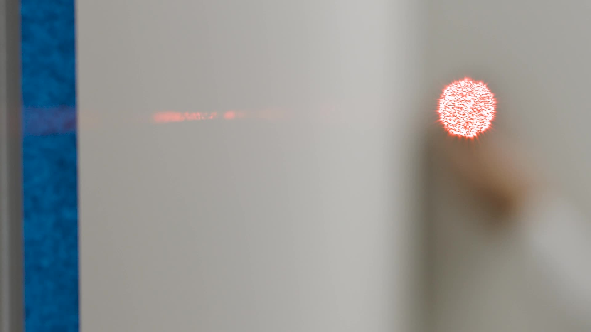 GLM100-23 Professional 3 GLM100-23 Professional