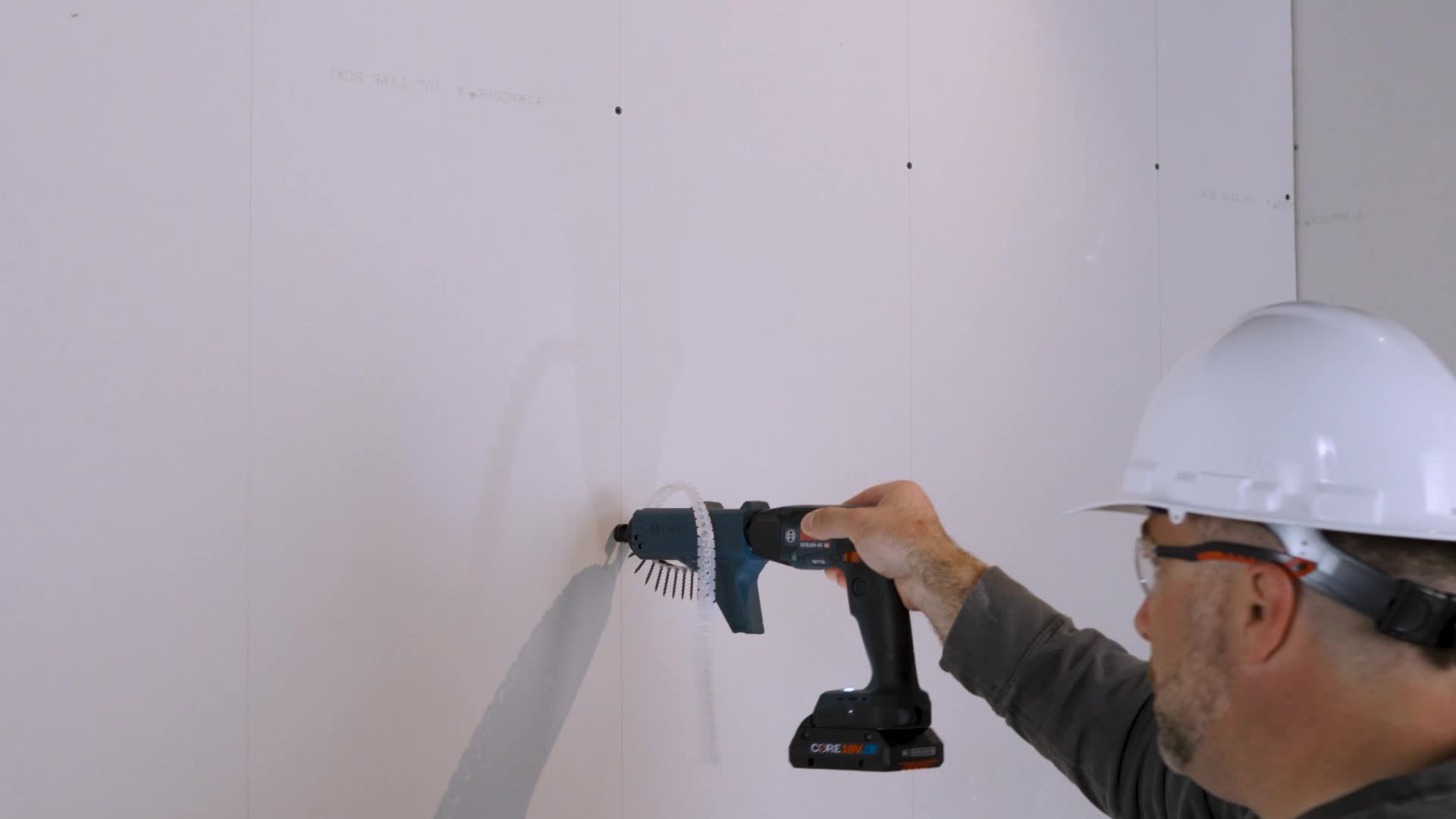 GMA22 Professional 3 GMA22 Professional